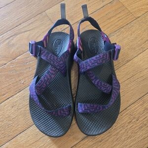 Chaco sandals purple/black
